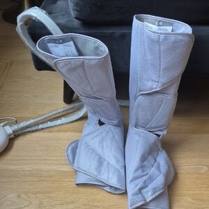 Panasonic Air Foot Massager Reflex Warming EW-NA84